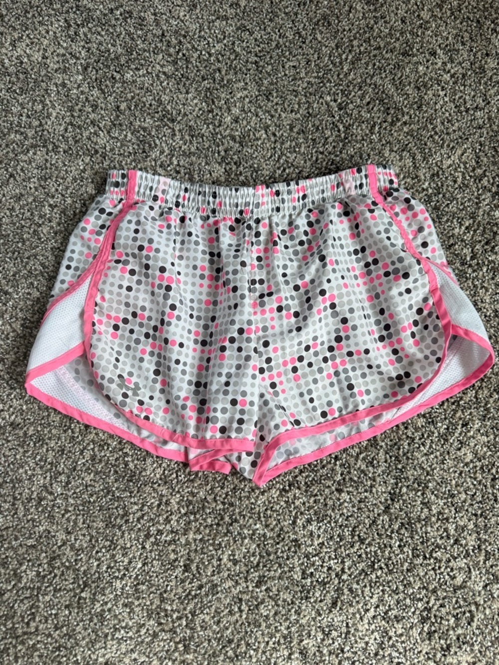 Under Armour Women’s White Shorts with Pink and Gray Dot Print Size Small